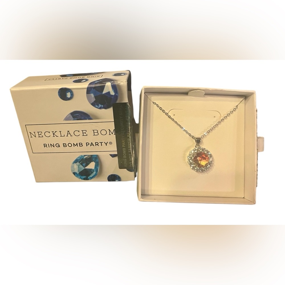 NIB RING BOMB PARTY Ombré Watermelon & White Topaz Necklace - Picture 4 of 12